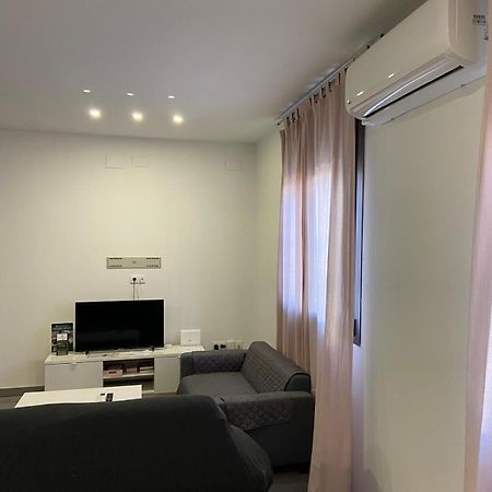 Pelicano Urban Apartment Sevilla Buitenkant foto
