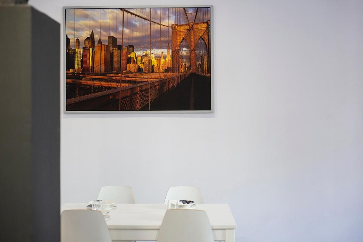 Pelicano Urban Apartment Sevilla Buitenkant foto